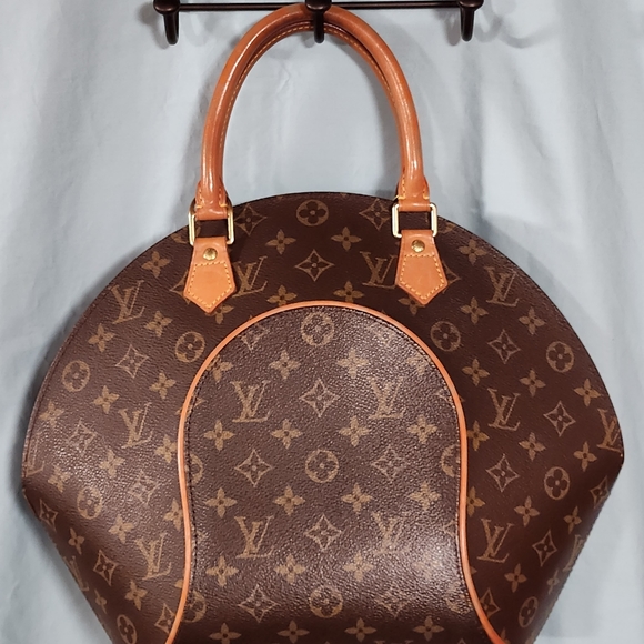 EUC LOUIS VUITTON ELLIPSE MONOGRAM MM with COA!!! Excellent condition  vintage!! - Picture 2 of 16